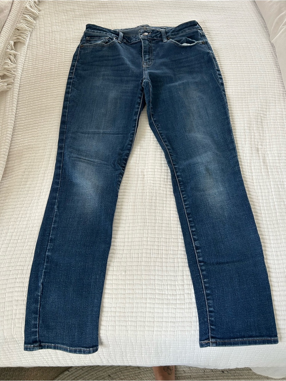 Lucky Brand Women's Medium Dark Blue Straight-Leg Jeans
